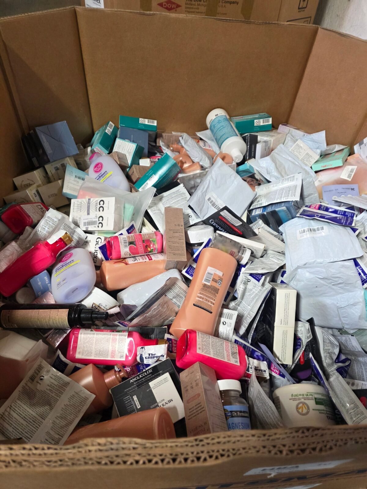 HBA Mixed Brands Bath & Body Pallet