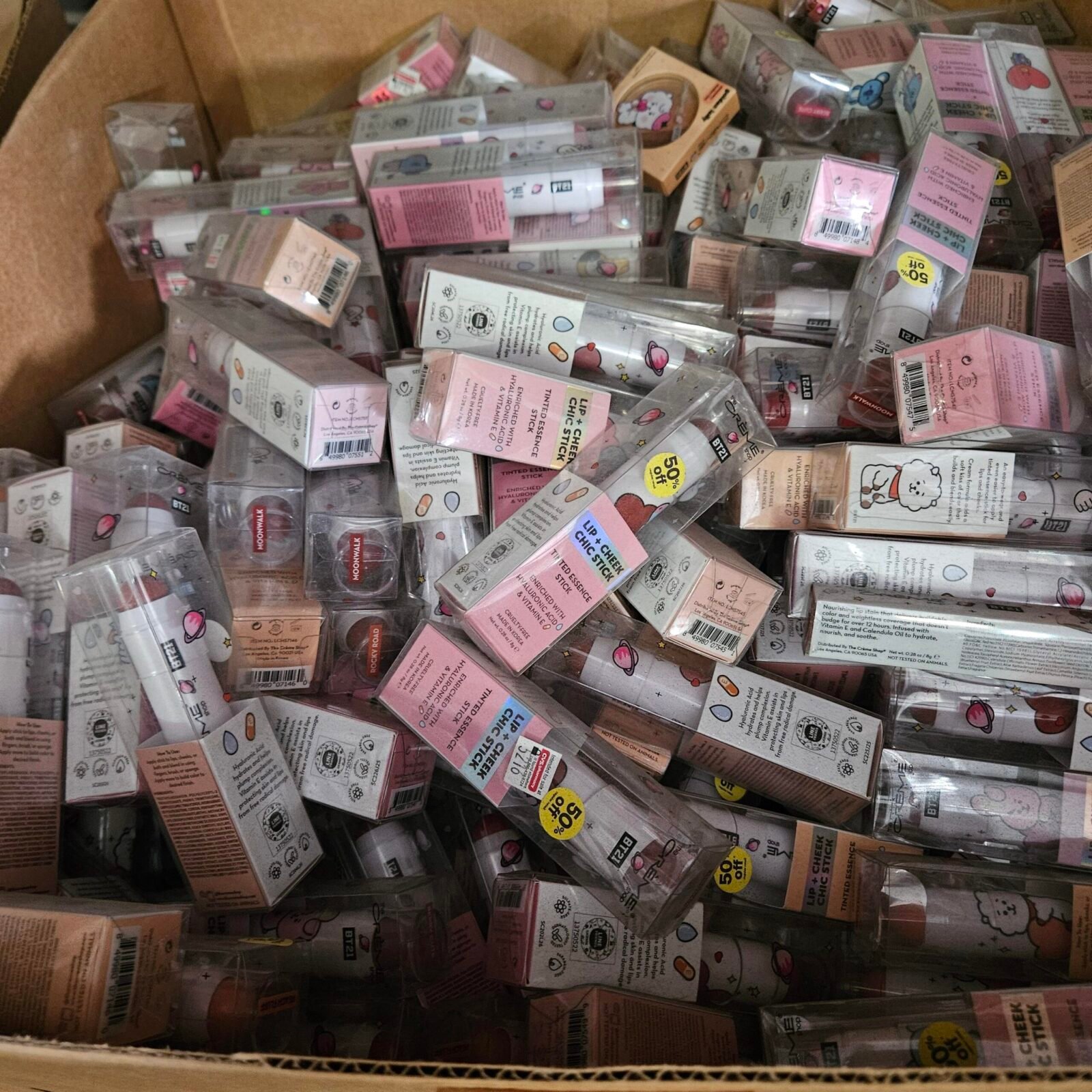 1,000+ PCS Assorted HBA & Cosmetics Shelf Pulls Pallet