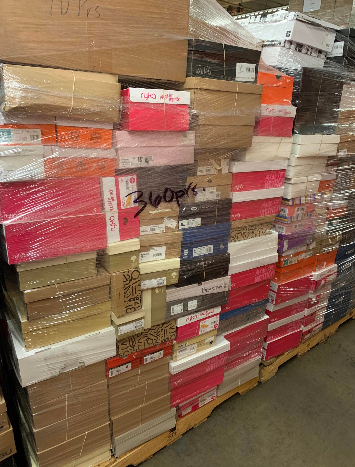 Nordstrom Liquidation Truckload - 24-26 Pallets of Designer Department-Store Inventory