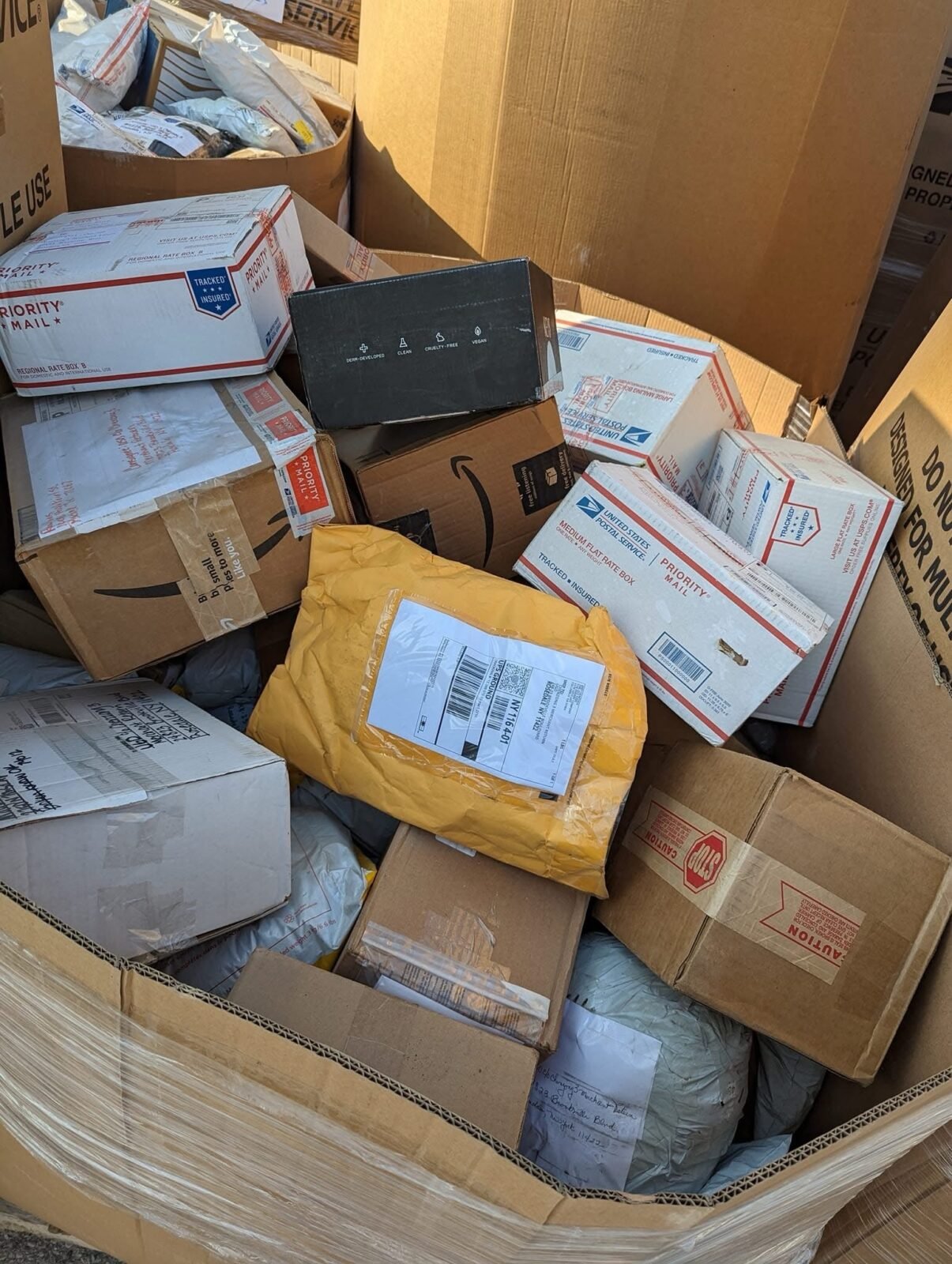 8Ft Tall USPS Unclaimed Mail Pallet