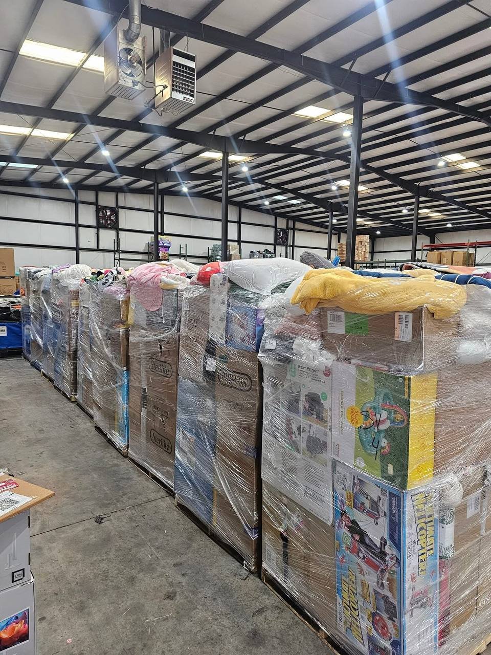 Target General Merchandise Wholesale Pallet (200-300 Pcs Assorted)