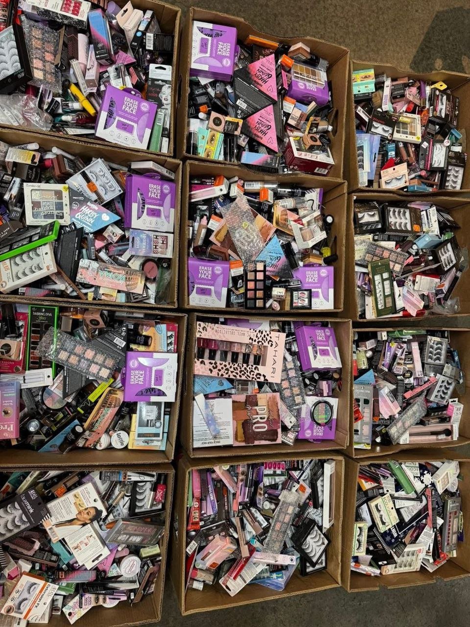Makeup Liquidation Pallets (200-500+ Assorted Cosmetics)